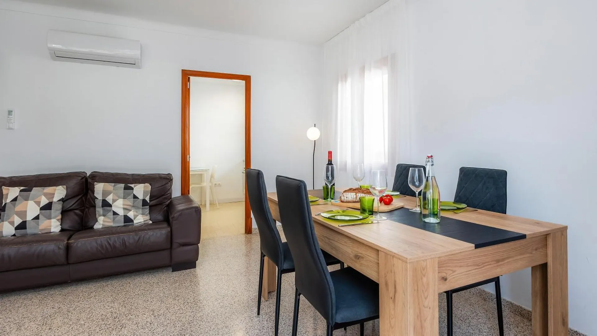 Apartamentos Colonia Sant Jordi 科洛尼亚圣霍尔迪 别墅