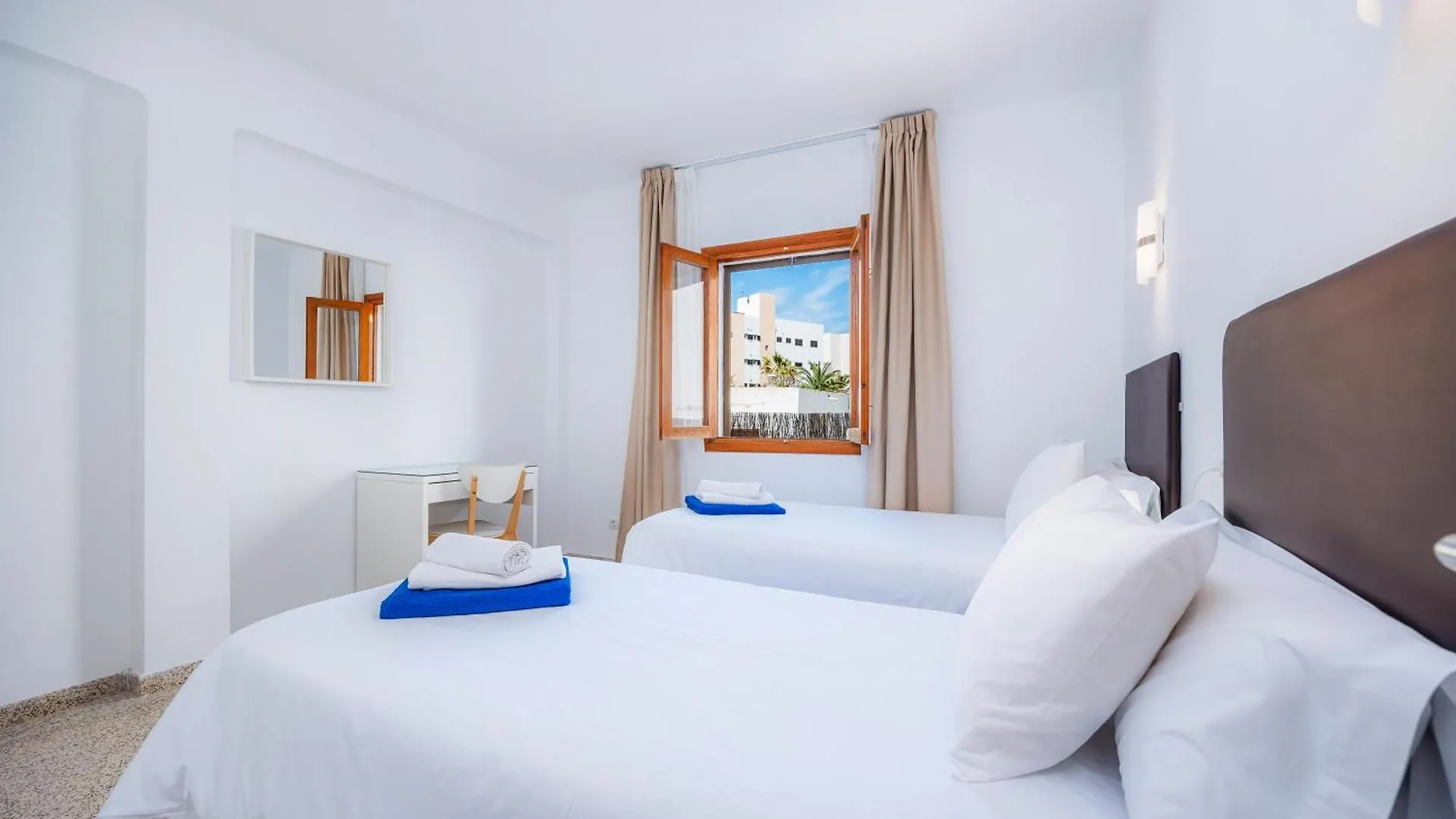 Apartamentos Colonia Sant Jordi Colonia de Sant Jordi Villa